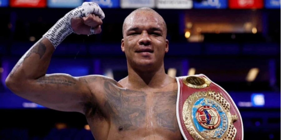Чемпион WBO Фабио Уордли стал Боксером года в Великобритании