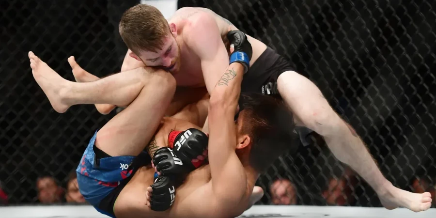 UFC 329. Кори Сэндхаген — Марио Баутиста: интригующее стилистическое противоборство
