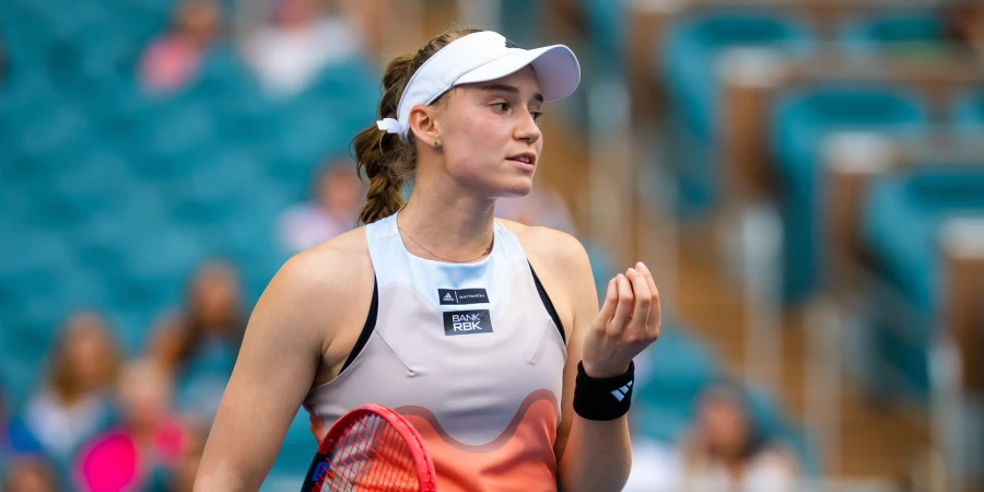 Неожиданным исходом завершился матч Елены Рыбакиной на турнире WTA-1000 в Монреале