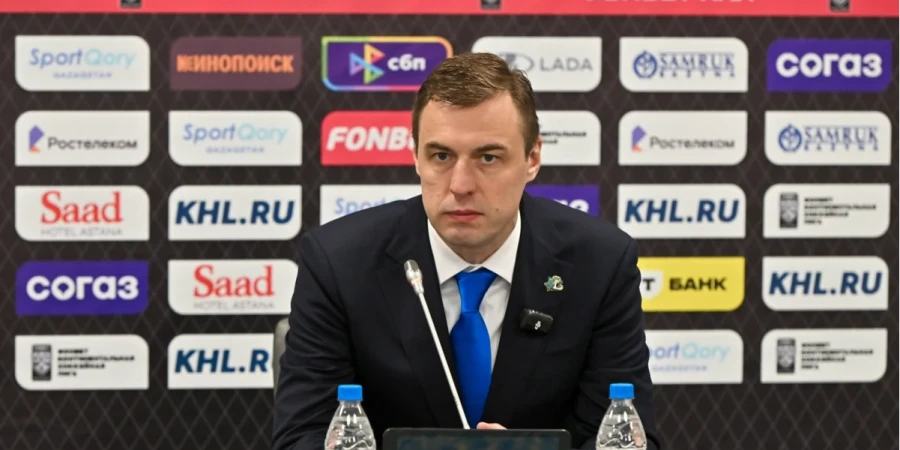 «Барыс» хоккей командасына жаңа бас бапкер тағайындалды