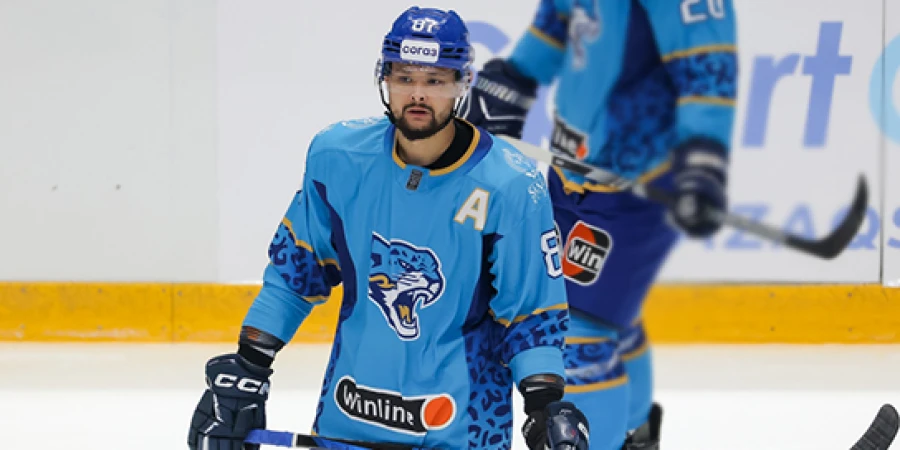 Адиль Бекетаев прокомментировал победу "Барыса" над ЦСКА в КХЛ