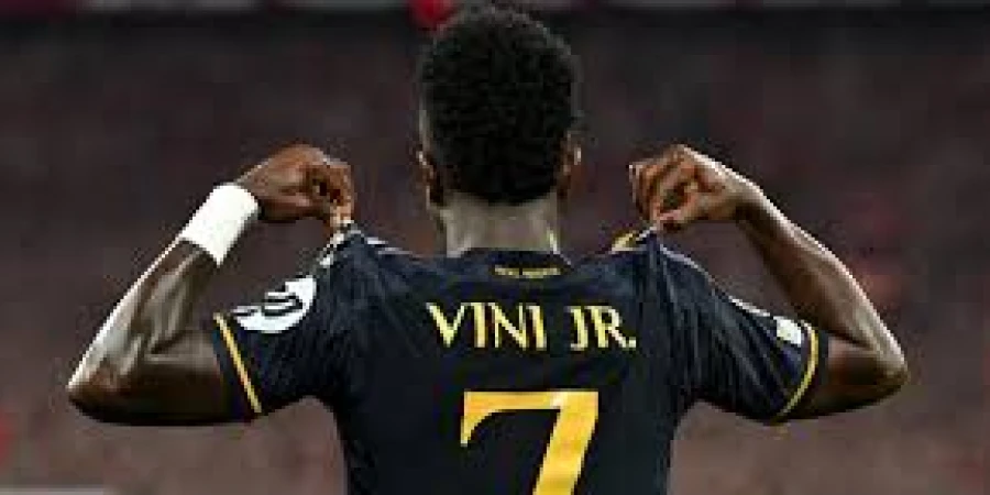 ФИФА проверяет сделки игрока элитного клуба — ему грозит до двух лет вне игры