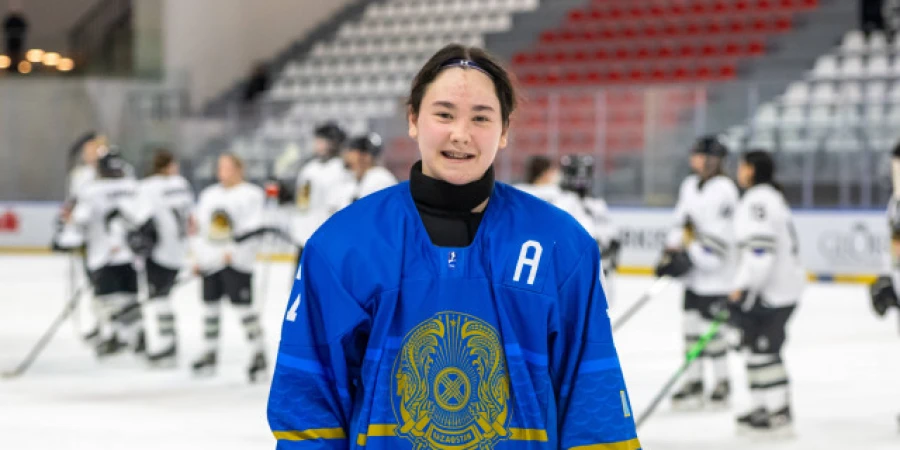 Хоккей: Қазақстандық спортшы әлем чемпионатының үздігі атанды