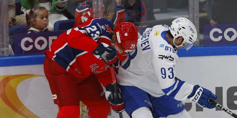 Защитник "Динамо" рассказал, какое правило отменил бы в КХЛ