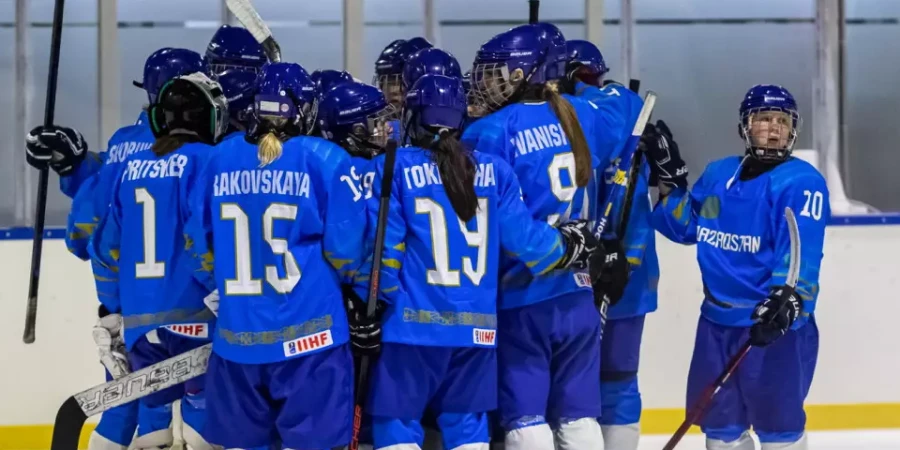 Страшным разгромом закончился матч сборной Казахстана на ЧМ по хоккею