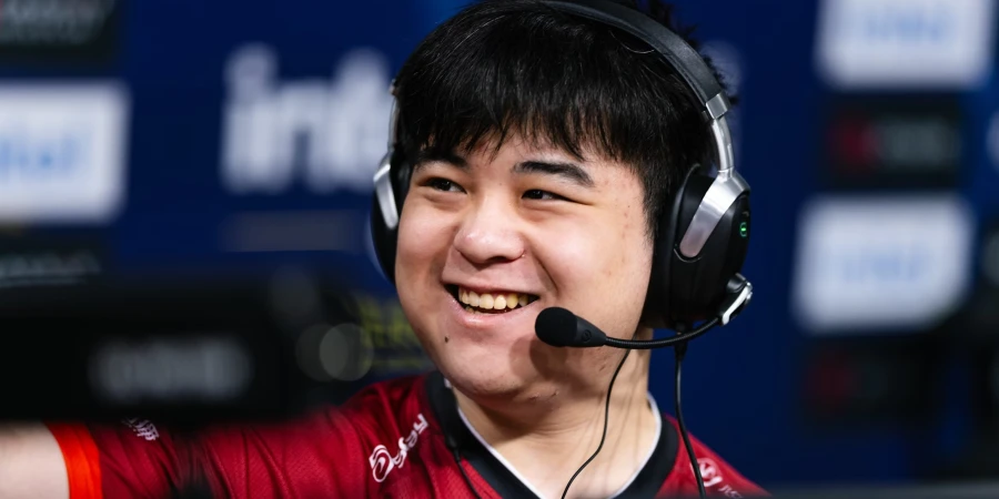 Игрок TYLOO поделился ожиданиями от матча против Astralis на EWC 2025