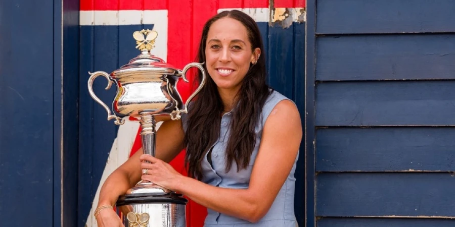 Киз объяснила снятие с турнира перед матчем с Рыбакиной