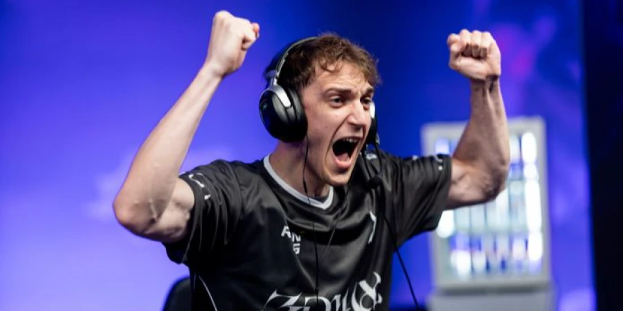 Team 3DMAX прошла в следующую стадию BLAST.tv Austin Major 2025 после победы над FaZe