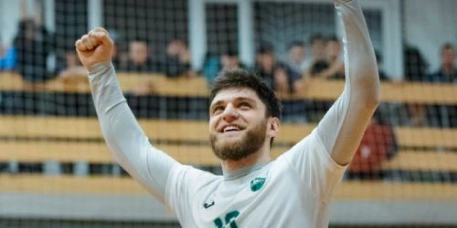 «Байтерек» одержал волевую победу над «Аятом»