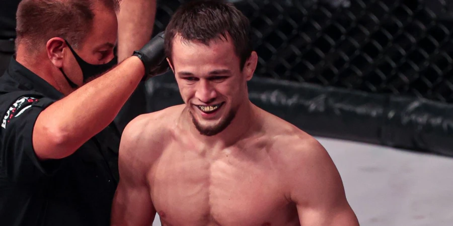 Усман Нурмагомедов бросил вызов чемпиону UFC