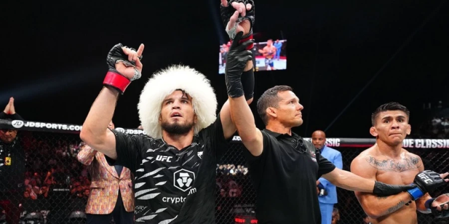 Баутиста получил поддержку от руководства UFC после боя с Нурмагомедовым