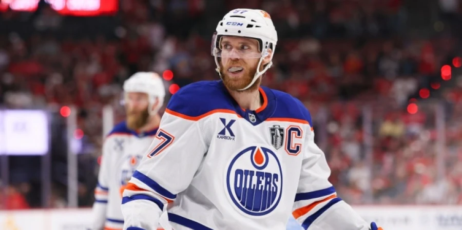 НХЛ. Анахайм Дакс — Эдмонтон Ойлерз. Американские «Утки» против канадских «Нефтяников». Прямая трансляция