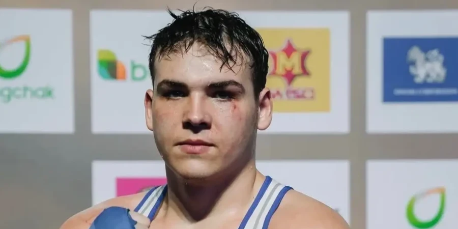 Казахстанец феерично ворвался в финал Континентального чемпионата