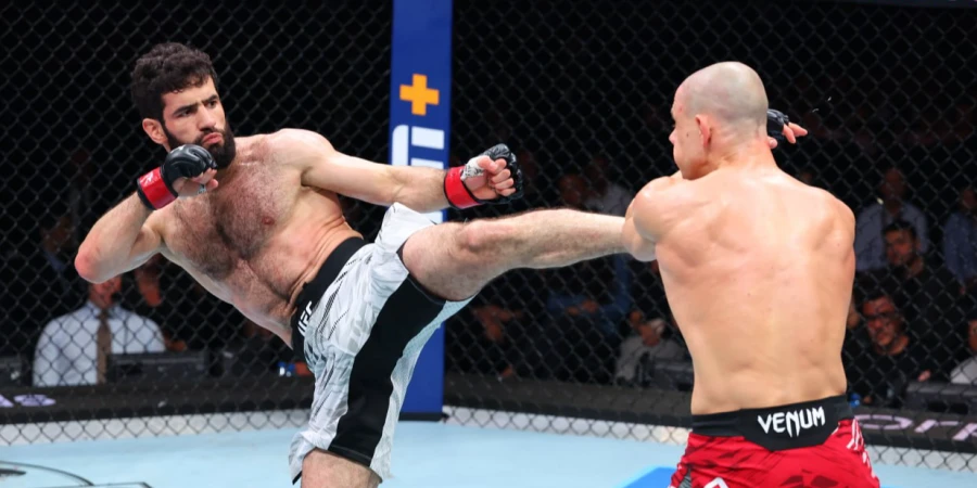 Мухаммад Наимов победил Богдана Града на турнире UFC в Баку