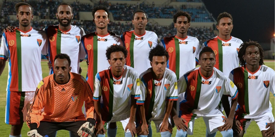 Семь футболистов сборной Эритреи пропали после выездного матча