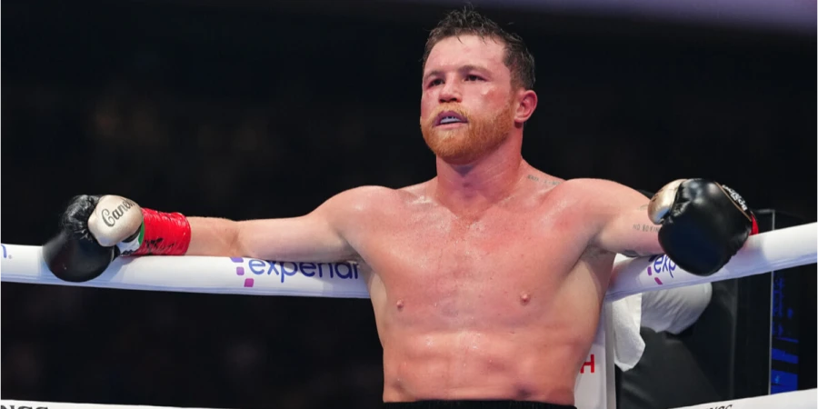 Экс-чемпион мира оценил шансы Канело в реванше с принципиальным соперником