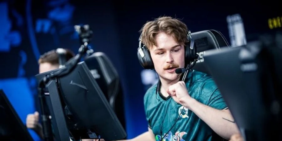 FlyQuest меняет состав по CS2