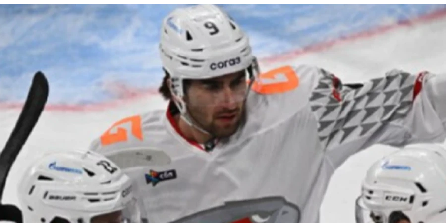 Попавший в громкий секс-скандал Маклауд штурмует КХЛ