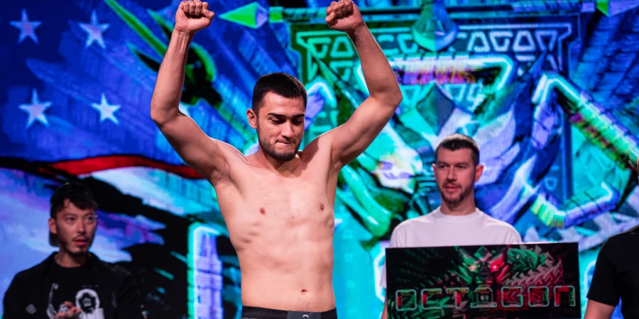 Поединок узбекских бойцов на OCTAGON 91 продлился меньше 30 секунд