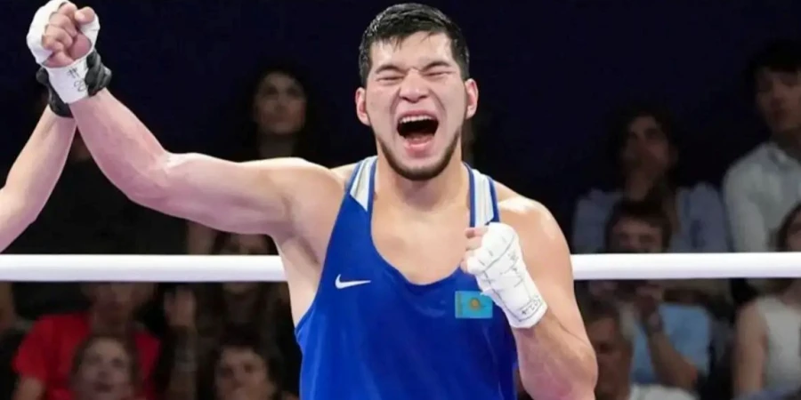 Казахстанский боксер выиграл золото чемпионата Азии по боксу