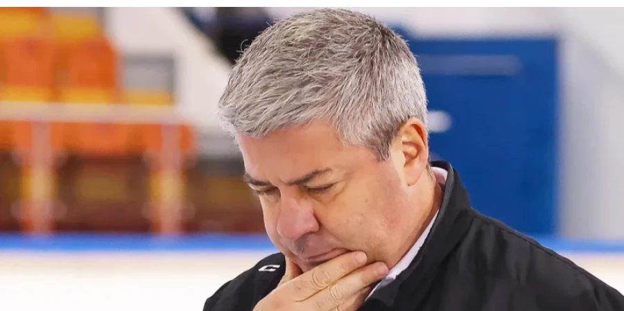 Нападающий "Адмирала" высказался про отставку Леонида Тамбиева