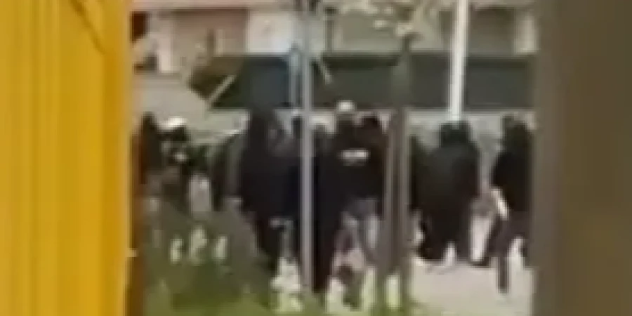 Встреча по-итальянски: ультрас устроили побоище на парковке, есть госпитализированные