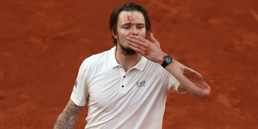 Теннисный шоу-мен из Казахстана снова в топе