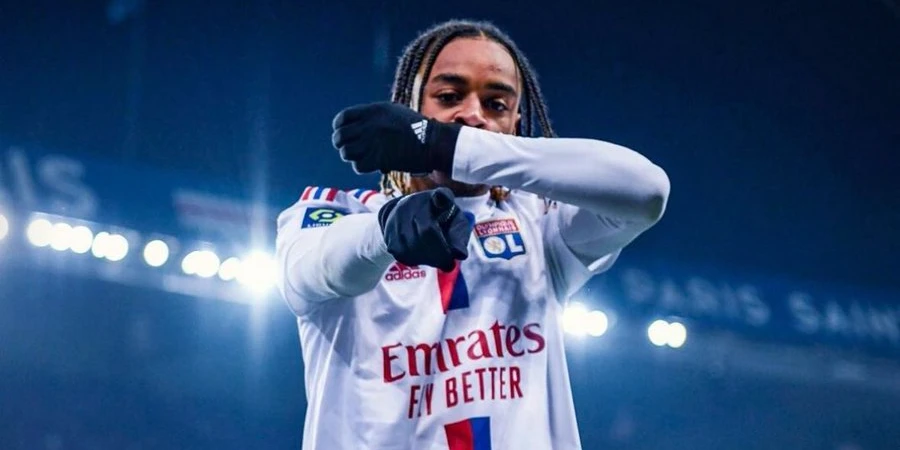 «Ливерпуль» Салахтың орнын басатын футболшыны тапты