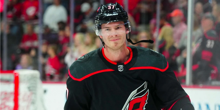 НХЛ. Виннипег Джетс — Каролина Харрикейнз. «Истребители» против «урагана». Прямая трансляция