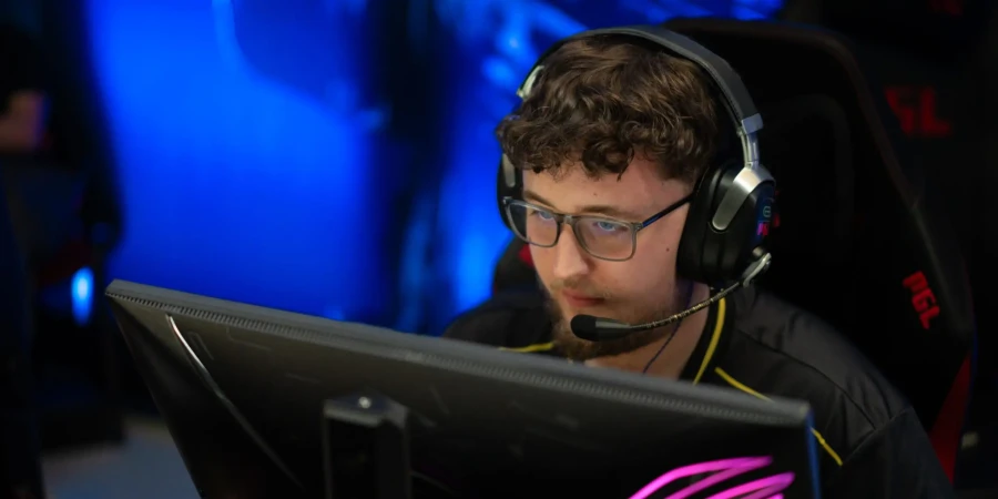 Mauisnake считает, что конкурентов у ZywOo почти не осталось