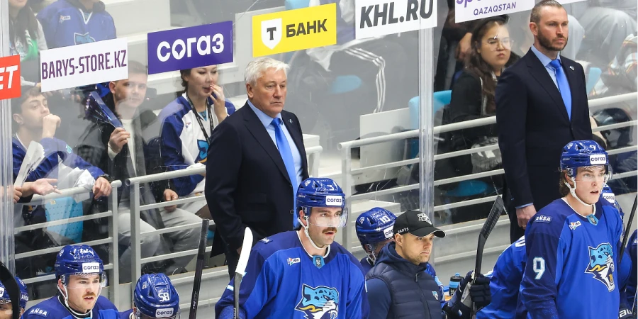 «Барыс» сражается за кубковую весну