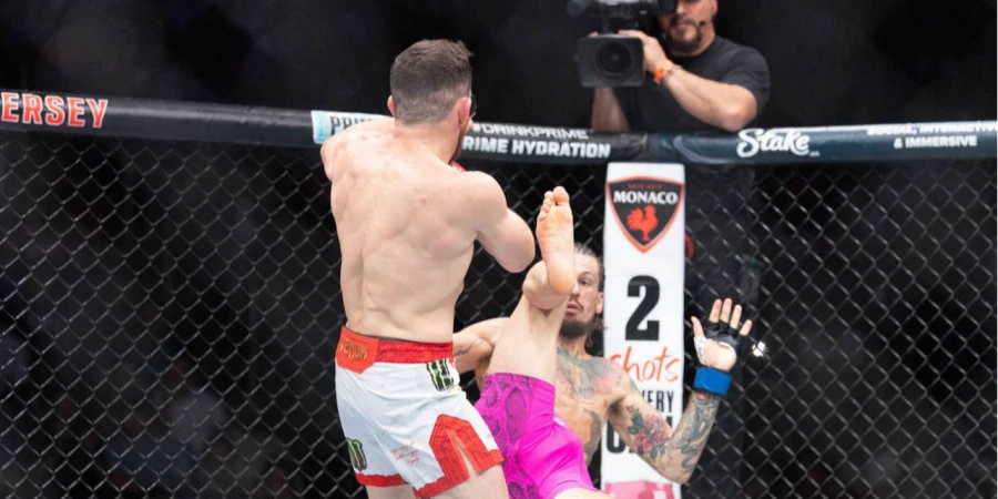 Чемпион UFC объяснил, почему не хочет драться с Волкановски, несмотря на уговоры