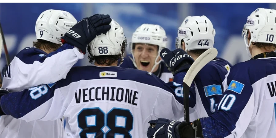 Видеообзор матча КХЛ "Амур" - "Барыс"