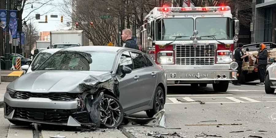 Ламело Болл попал в серьезную аварию
