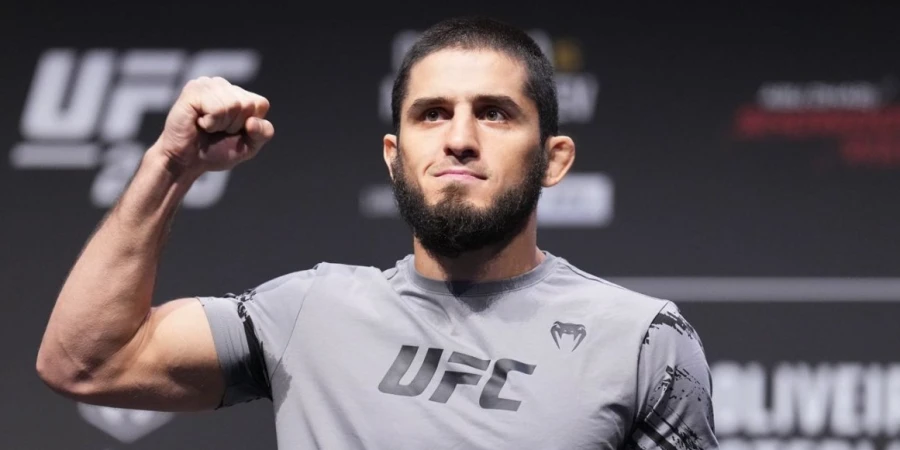 Автор самого быстрого нокаута в истории UFC назвал единственного, кто способен победить Махачева