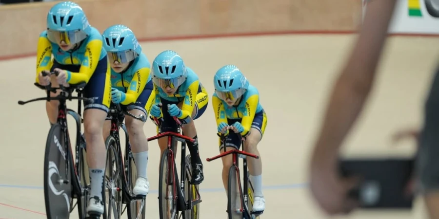 Қазақстан Азия чемпионатында алғашқы медальін жеңіп алды