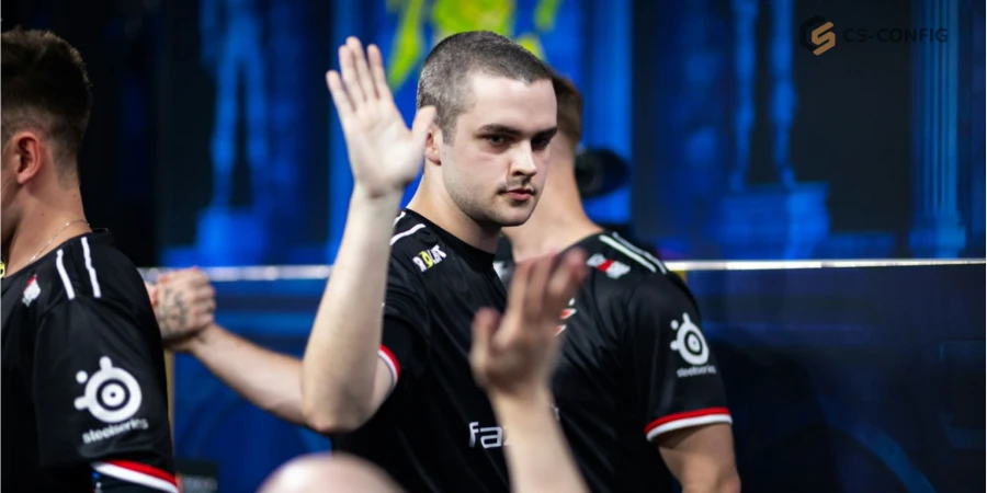 FaZe обыграла Liquid и гарантировала выход в следующий этап IEM Cologne