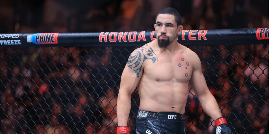 Экс-чемпион UFC оценил шансы Ислама Махачева на бой с Хамзатом Чимаевым