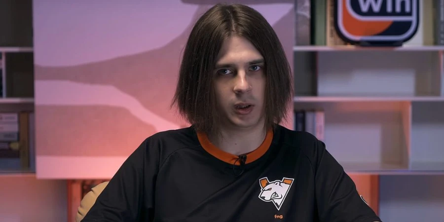 Fng объяснил, почему Dark Seer редко появляется в мете Dota 2