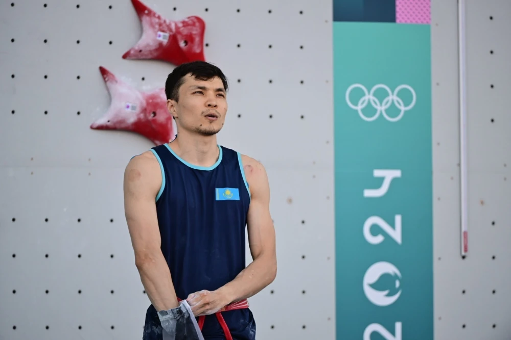 Спорттық құзға өрмелеуші Әмір Маймұратов әлем чемпионатының 1/8 финалына өтті