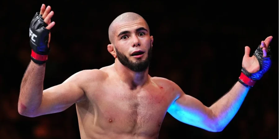 Чемпион UFC высказался насчет карьеры скандального дагестанца Мокаева
