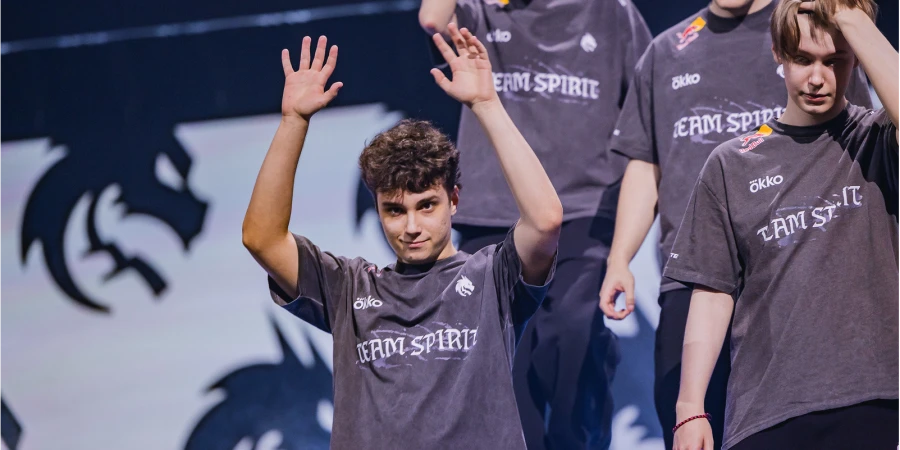 Korb3n с юмором высказался о решении Larl взять паузу в выступлениях за Team Spirit