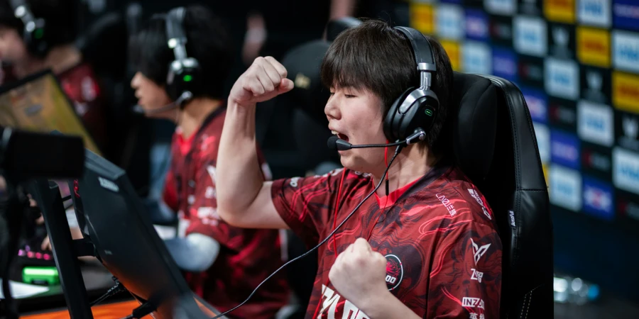 TYLOO одержала вторую победу на Stage 2 и приблизилась к выходу дальше