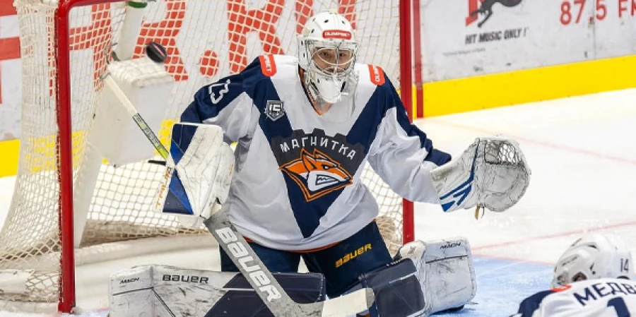 Вратарь сборной Казахстана сыграет в плей-офф ВХЛ