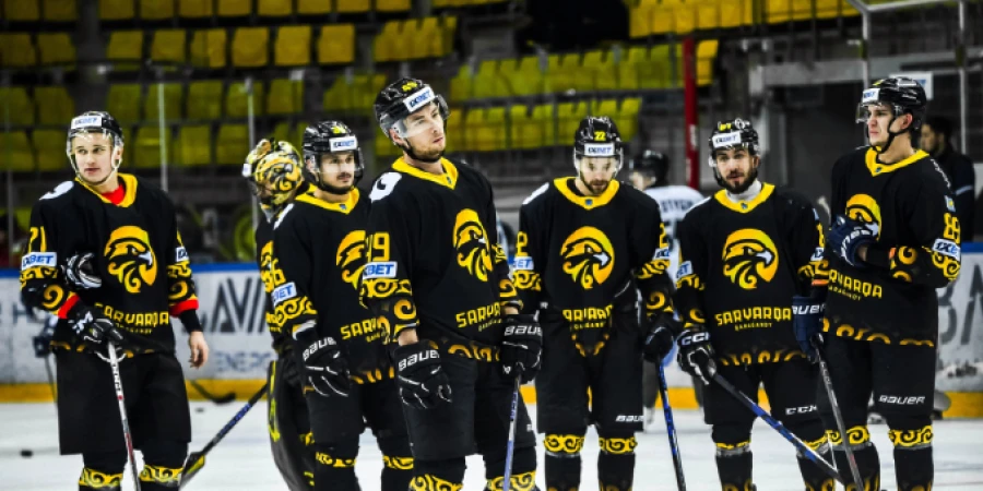 В «Сарыарке» разгорелся из-за условий проживания игроков