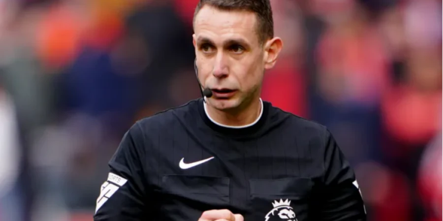 Скандальный судья Дэвид Кут совершил каминг-аут и рассказал о детстве