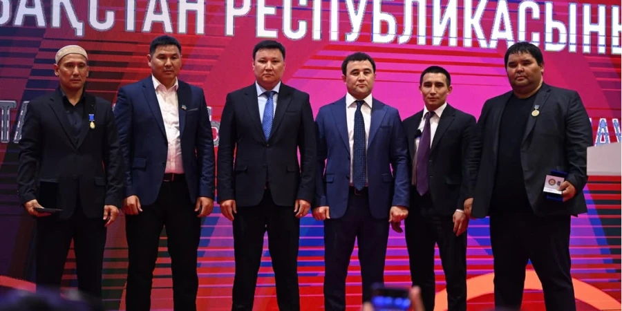 Қазақ күресі: Спорт саласының үздік үш маманына құрмет көрсетілді