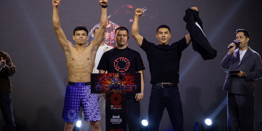 Абдукохоров досрочно победил на OCTAGON 92 в Намангане
