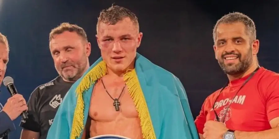 Ақтөбе тумасы Артур Манн Германиядағы бокс кешінде жеңіске жетті