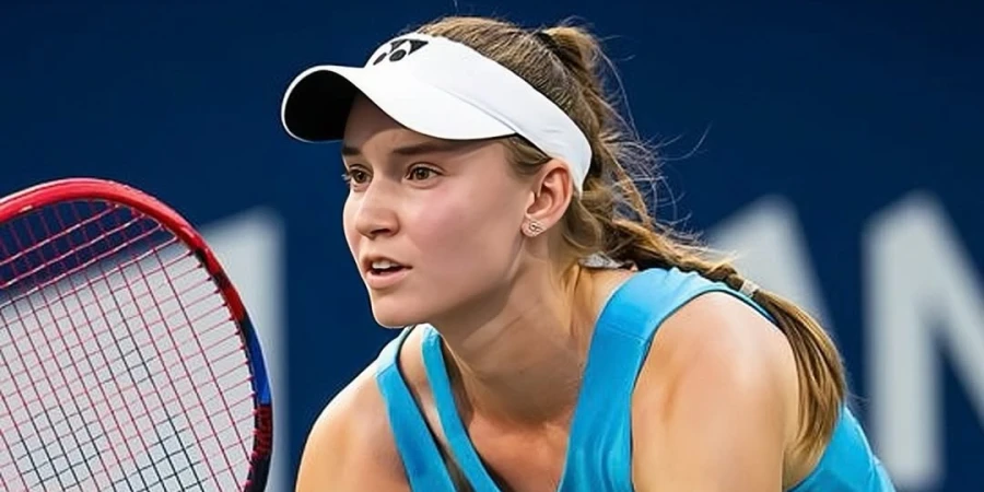 Первая ракетка Казахстана выиграла у хозяйки турнира